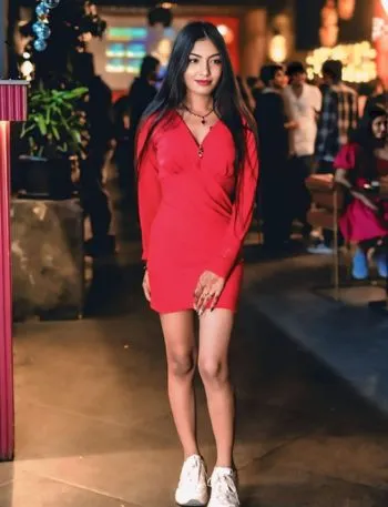 Chitra premium Chennai Escort
